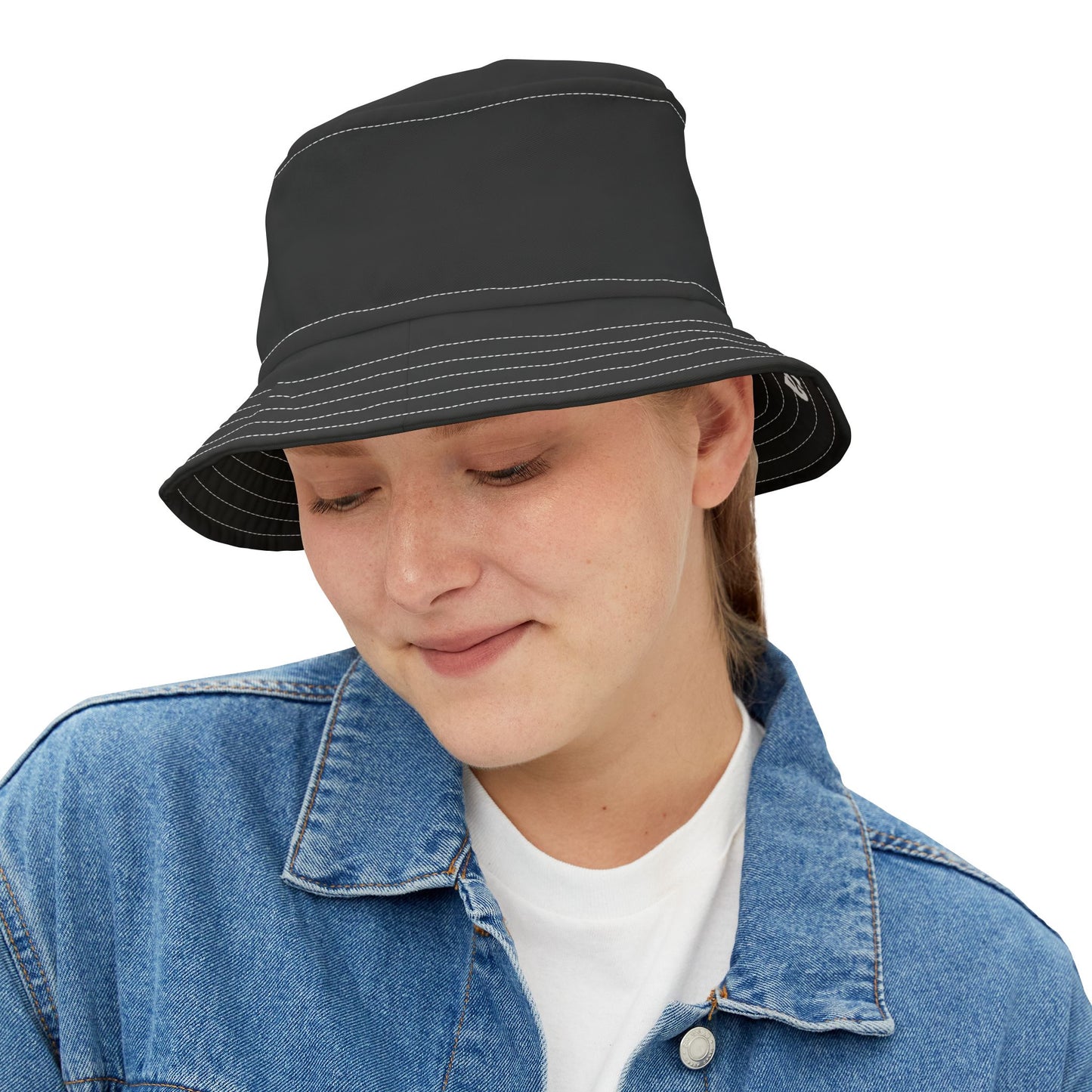 Stylish Black Bucket Hat for Outdoor Adventures